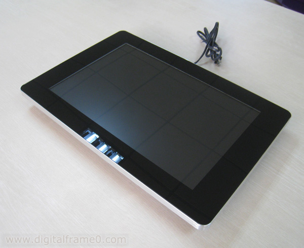 High resolution AD display frame